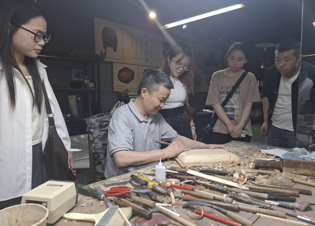 数字浪潮涌动，非遗焕发新生 长江大学团队探索传承新路径